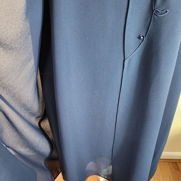 Liz Baker Women's Navy Blue Short Sleeve Shift Dress Size 18 Embroidered Layered - Picture 3 of 8